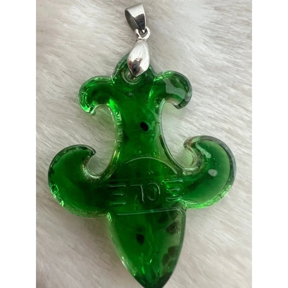 Venetian Glass Fleur De Lis Pendant Green Gold Foil Lampwork Signed CL 2.5